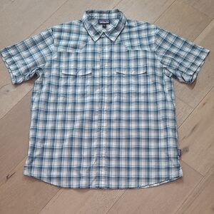 EUC Patagonia Shirt Men's sz L Bandito Blue Plaid Vented Snap Up Short Sleeve